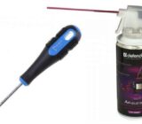 How a dust laptop is cleaned